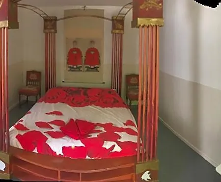 Bed Of Roses アムステルダム