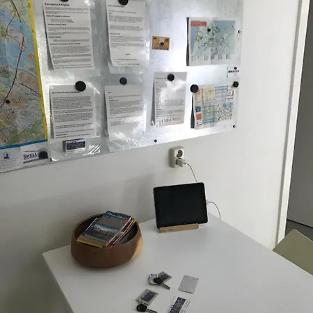 Bed Of Roses Nocleg ze śniadaniem 4*