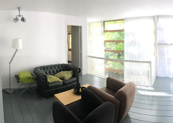 Bed Of Roses Bed & Breakfast