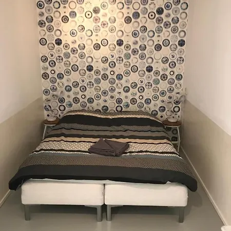 Bed Of Roses לינה וארוחת בוקר 4*